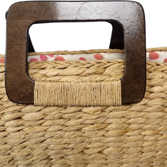 Ann Taylor Strawberry Lined Straw Tote Bag - Picture 6 of 10